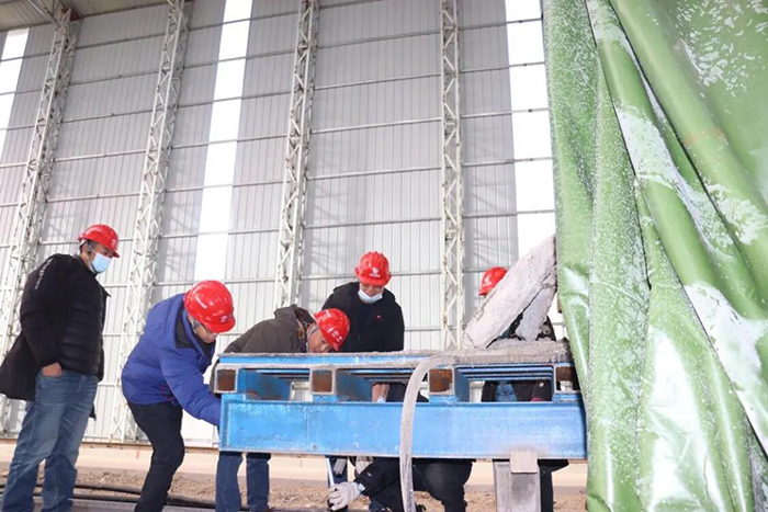 四川交投集團(tuán)黨委書(shū)記、董事長(zhǎng)馮文生一行到久馬高速C1標(biāo)調(diào)研