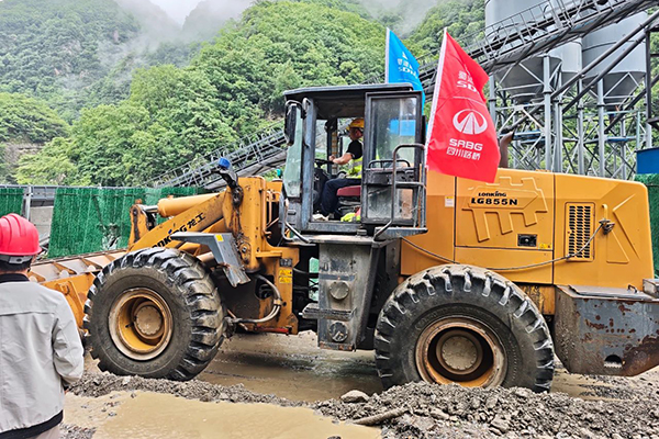 省道216松潘縣平壩（平武界）至上大灣（北川界）段改建工程項目道路恢復(fù)通行