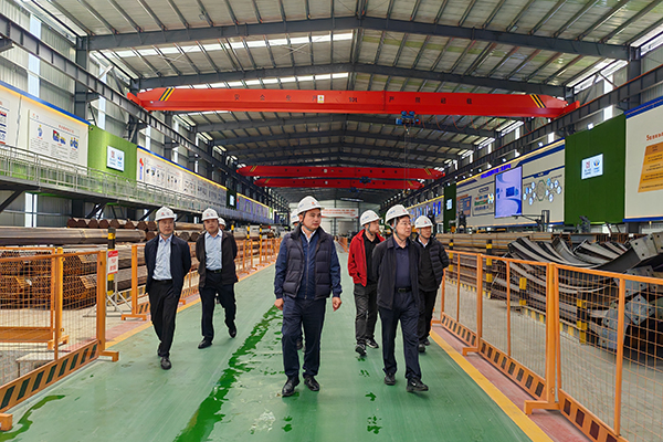 四川路橋黨委副書記、董事趙志鵬赴康新高速項目開展安全檢查、“夏送清涼”慰問暨汛期安全專題培訓